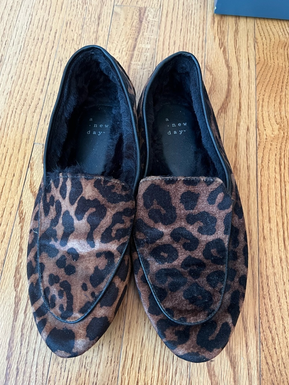 a new day Leopard Print Velvet Slip-On Loafers in Brown Black Size 9 Faux Fur
